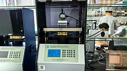 突破测试瓶颈！苏州晶格成功助力新型导电橡胶材料电阻率精准检测